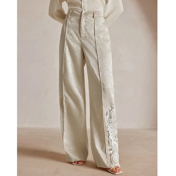 Classic Paisley Print Lace Wide Leg Pants - Picture 5 of 7